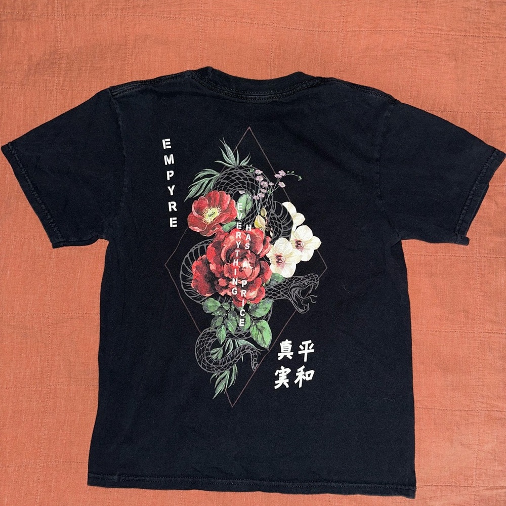Empyre Boys T Shirt Size M